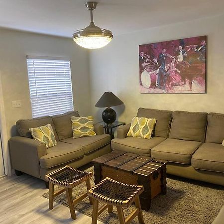 Private Townhouse With Courtyard And Covered Patio เวสต์ปาล์มบีช ภายนอก รูปภาพ